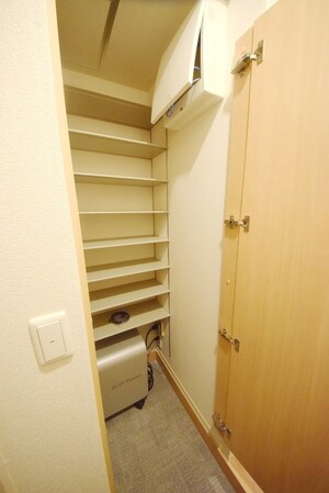 ディアコート本木の物件内観写真